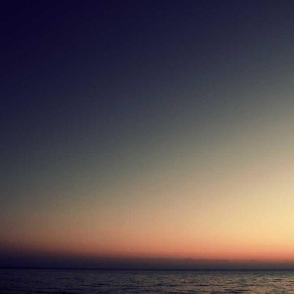 Advanced Aluminum Device - Silver